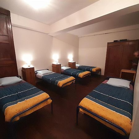 Chambres D'Hotes L'Oustal Oloron-Sainte-Marie Exterior photo