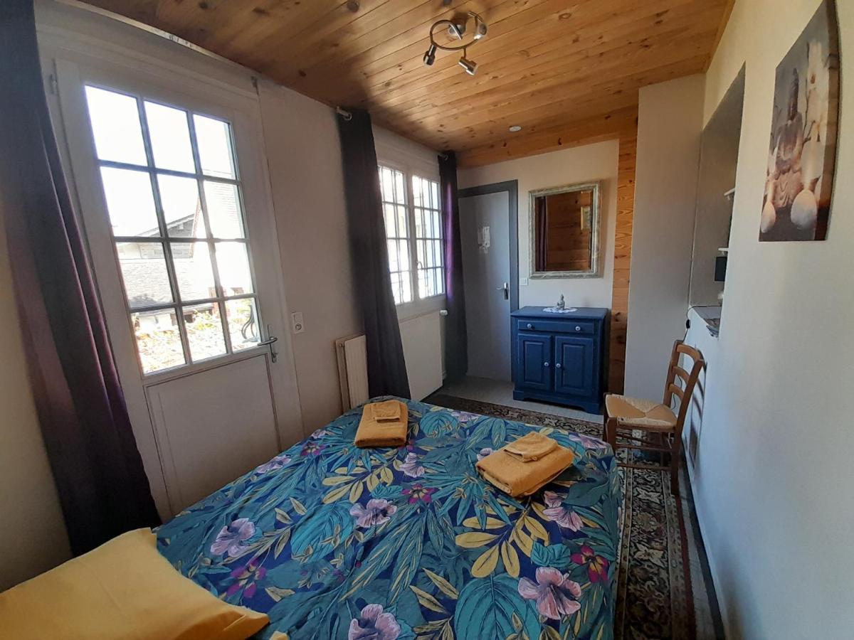 Chambres D'Hotes L'Oustal Oloron-Sainte-Marie Exterior photo