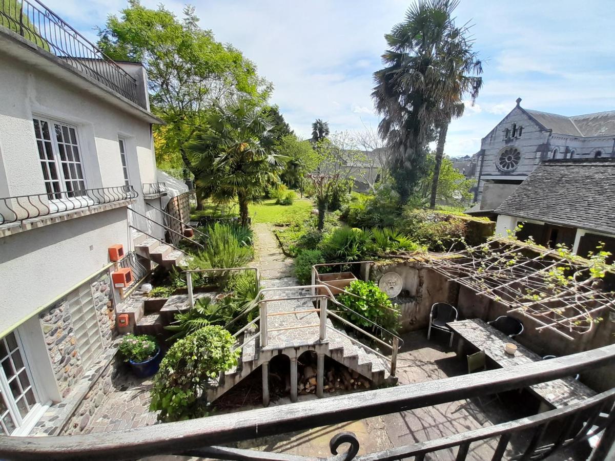 Chambres D'Hotes L'Oustal Oloron-Sainte-Marie Exterior photo